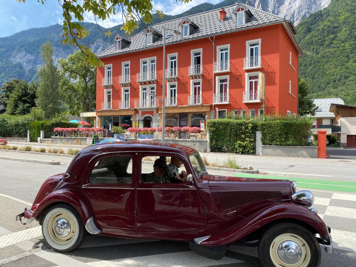 Hotel Oberland Ле-Бур-д'Уазан Экстерьер фото