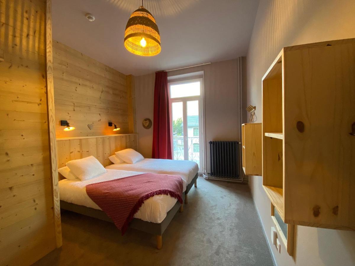 Hotel Oberland Ле-Бур-д'Уазан Экстерьер фото