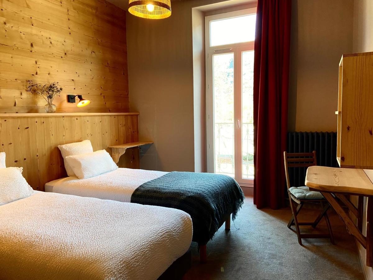 Hotel Oberland Ле-Бур-д'Уазан Экстерьер фото