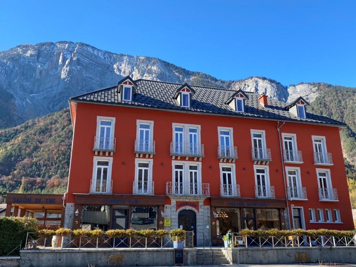 Hotel Oberland Ле-Бур-д'Уазан Экстерьер фото